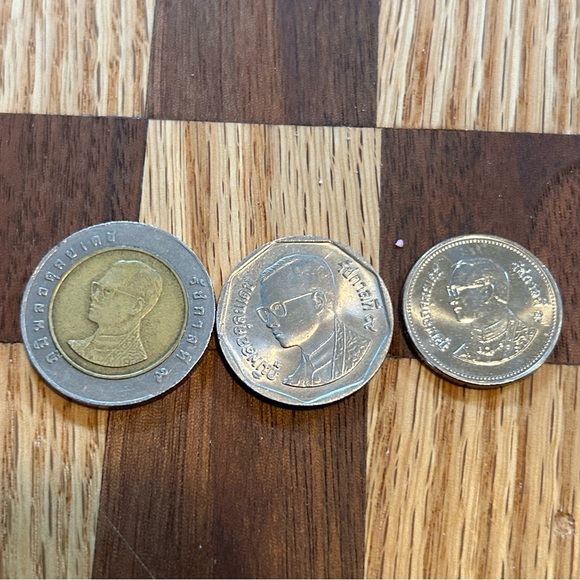 Very Interesting Vintage Coin Collectors Bundle of 10 qty coins great variety - Picture 7 of 10